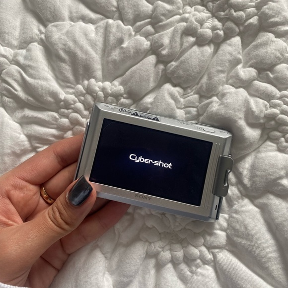 sony cybershot dsc t90 - Picture 4 of 4